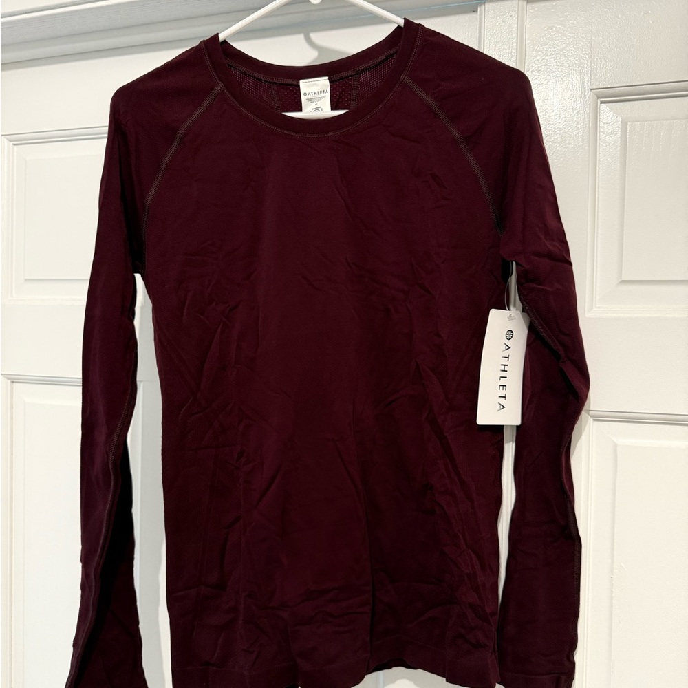 NWT Athleta Momentum Seamless Top